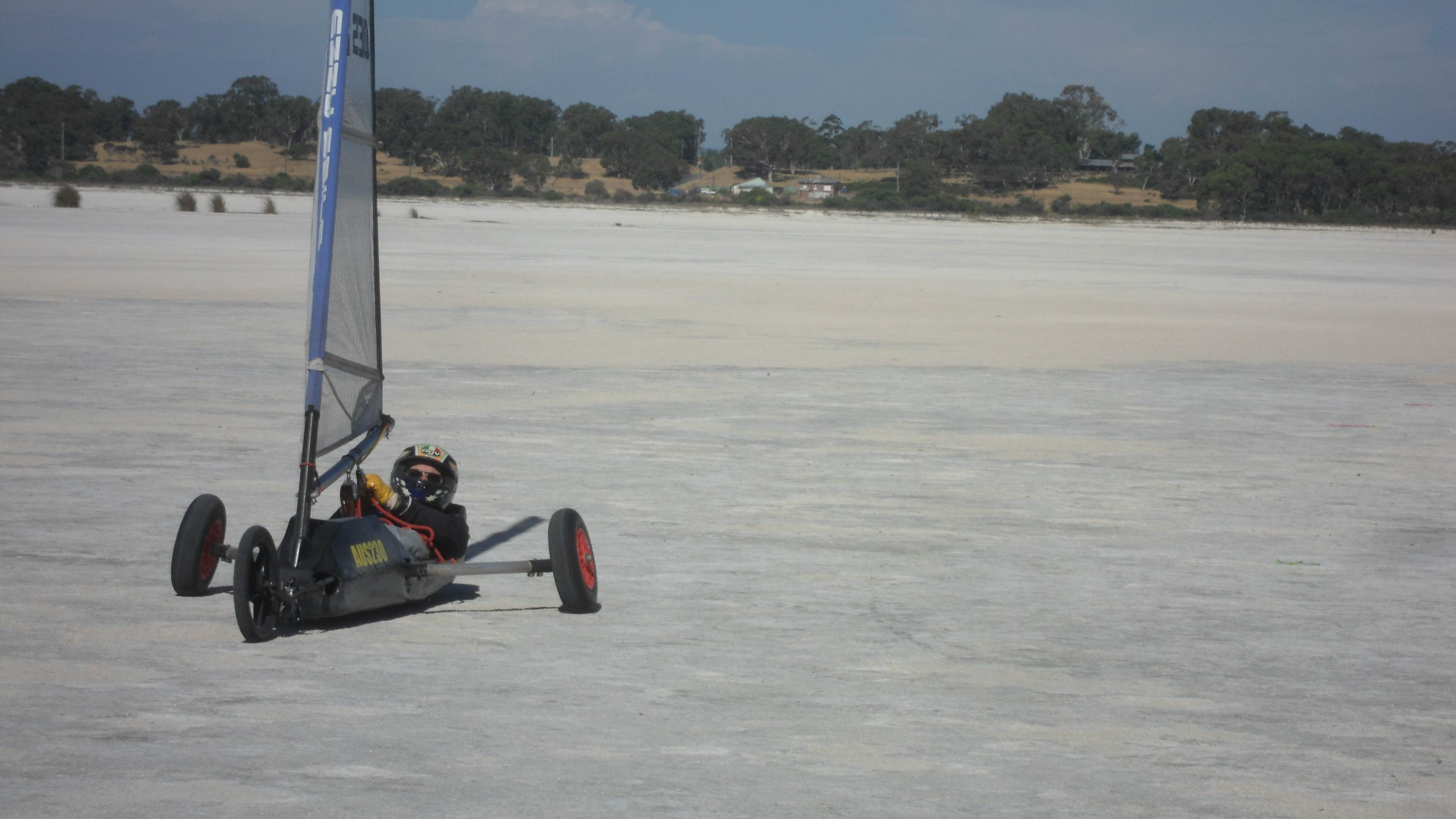 mini aus230