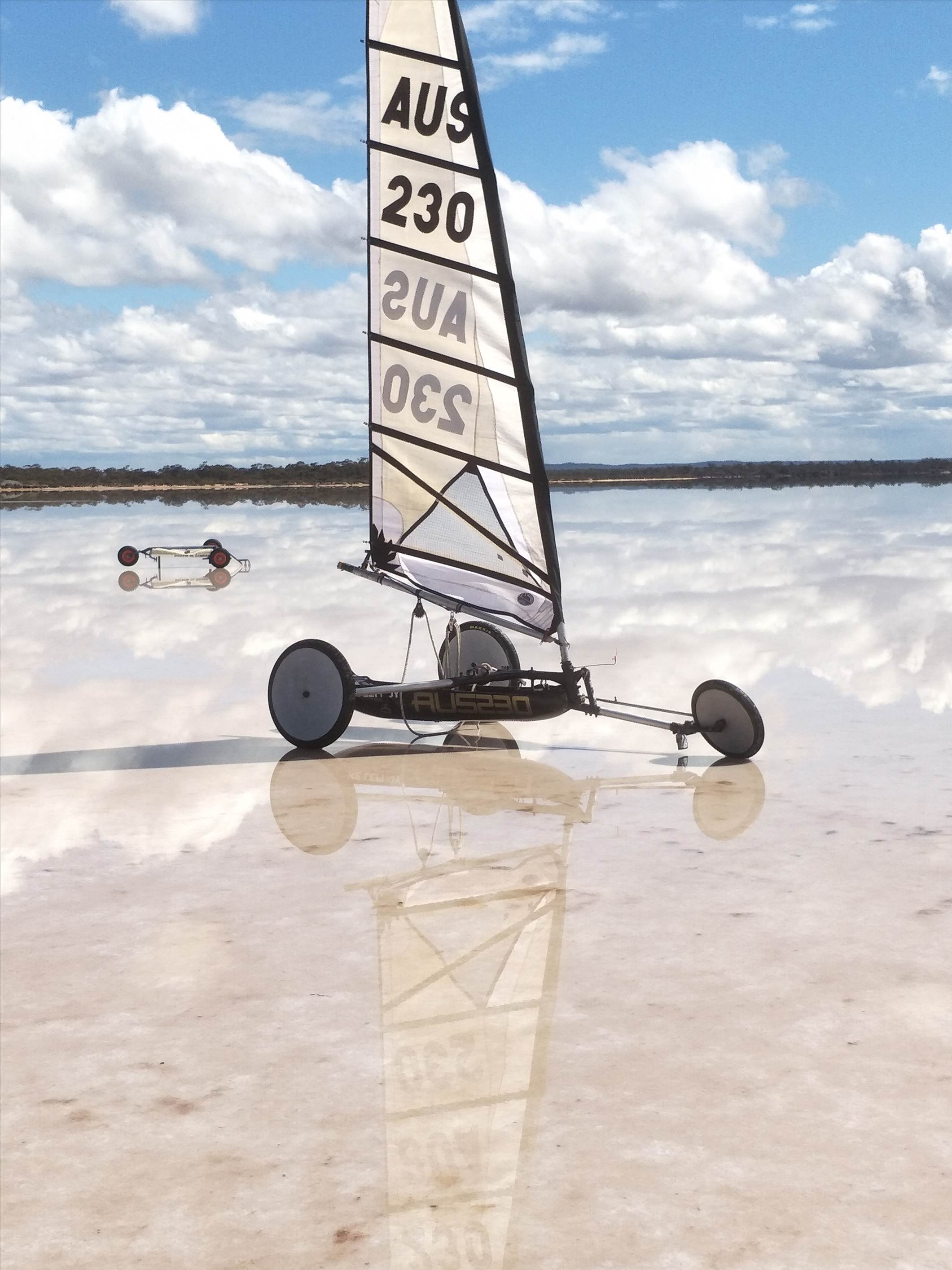 aus230