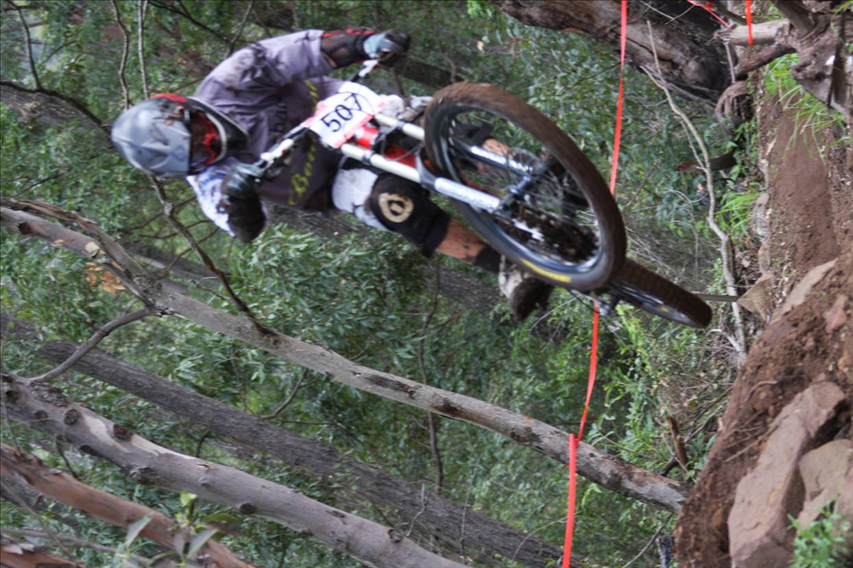 canungra mtn bike.nat round...