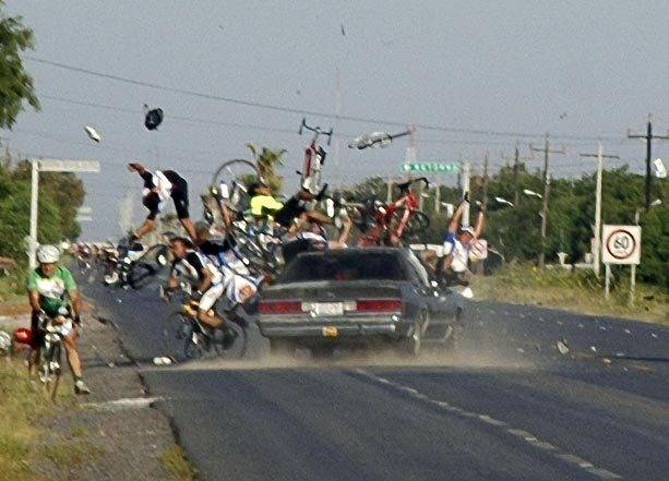 cyclist-crash 675860n
