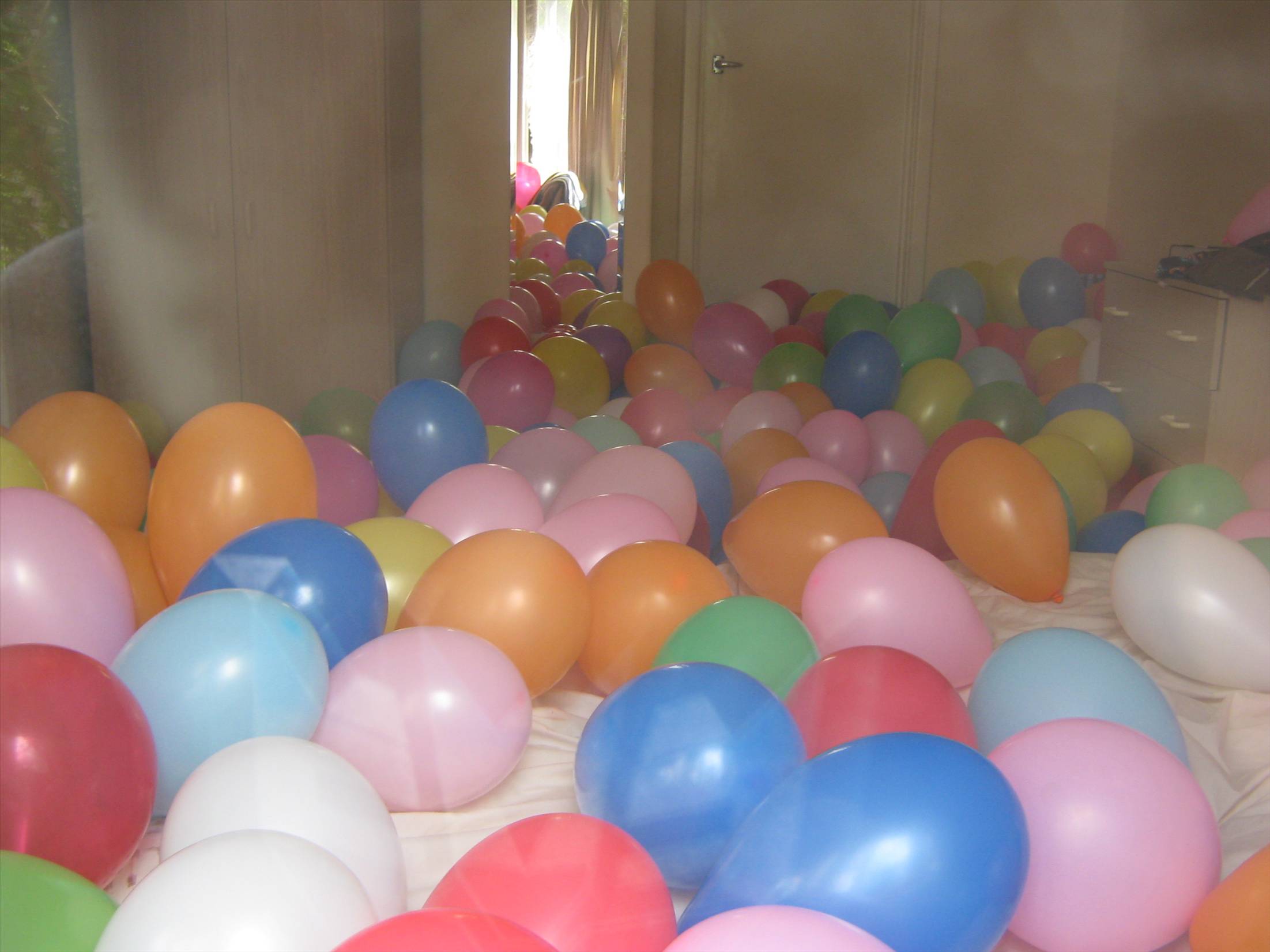 rock it and balloons 327
