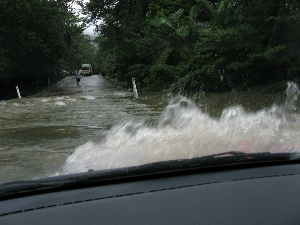 River Crossing FNQ