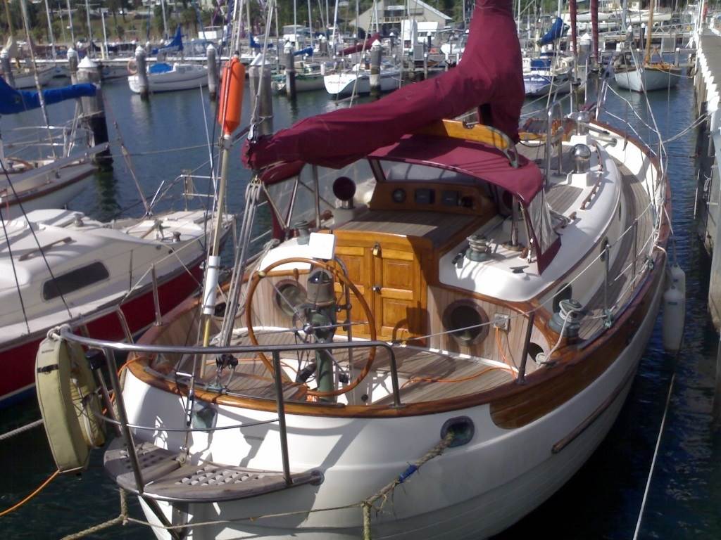 hans+christian+33+at+berth