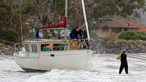 8m Scuffy Motor Sailor