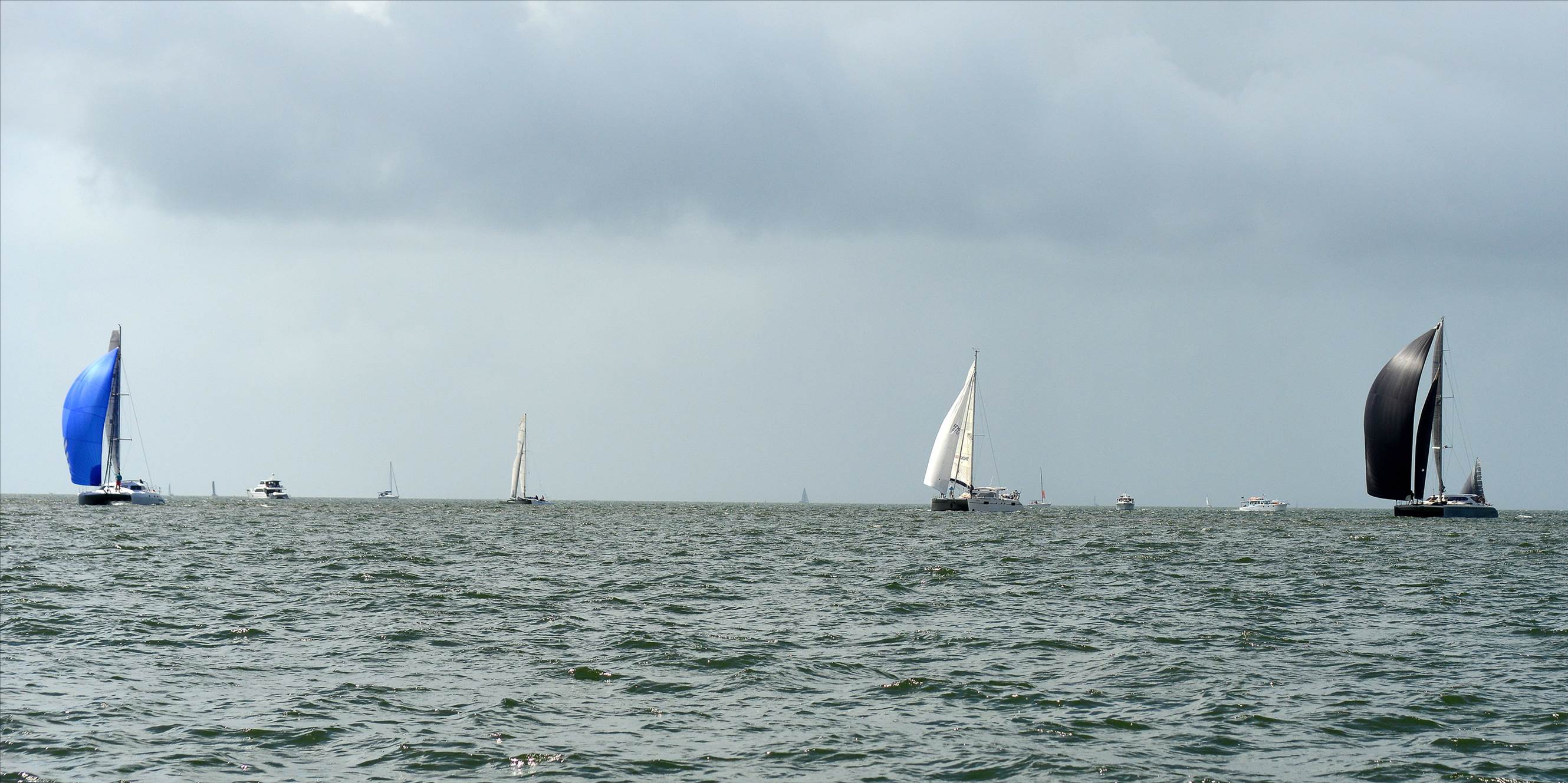 2018 Brisbane to Gladstone Multihull Race Start