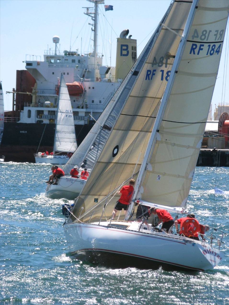 Olfrygt UFO34 at Fremantle Harbour Race 2009