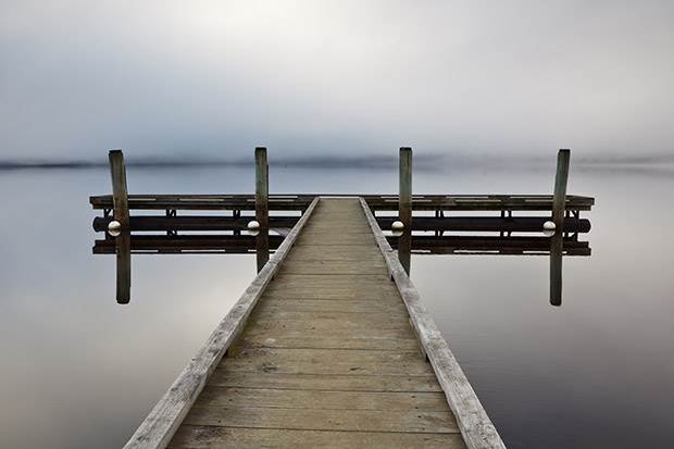 Port%20Huon%20Jetty%20in%20Fog%20by%20Chris%20Cobern[1]