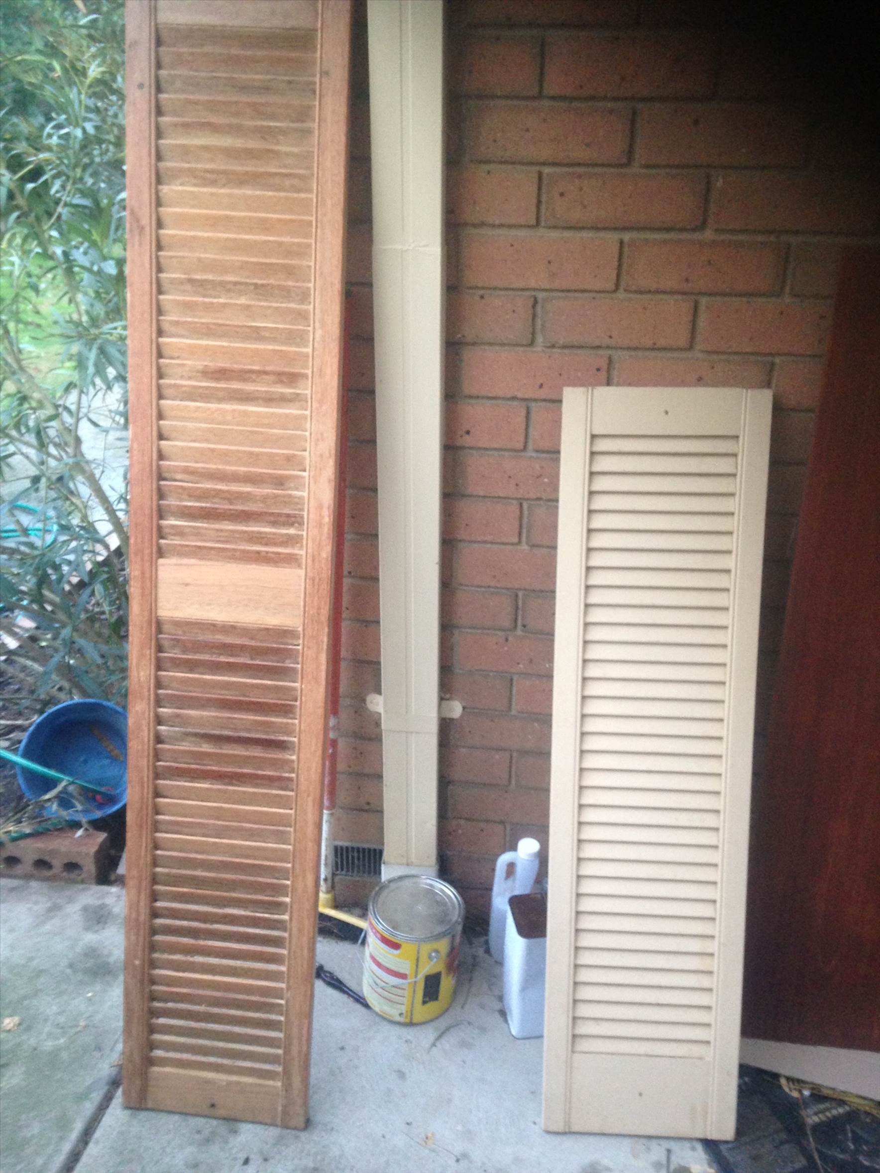 shutters agin 002