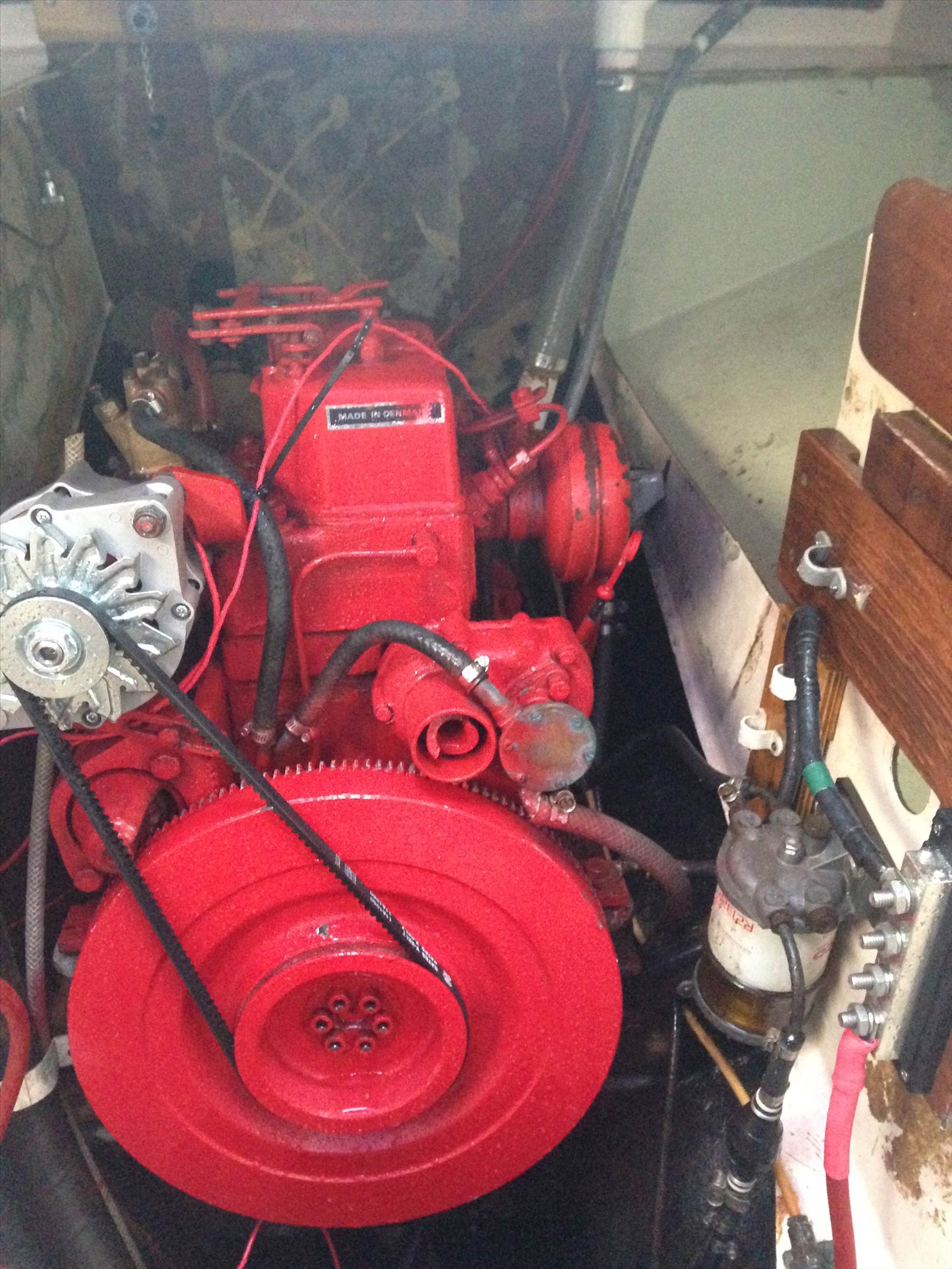 engine bay 004