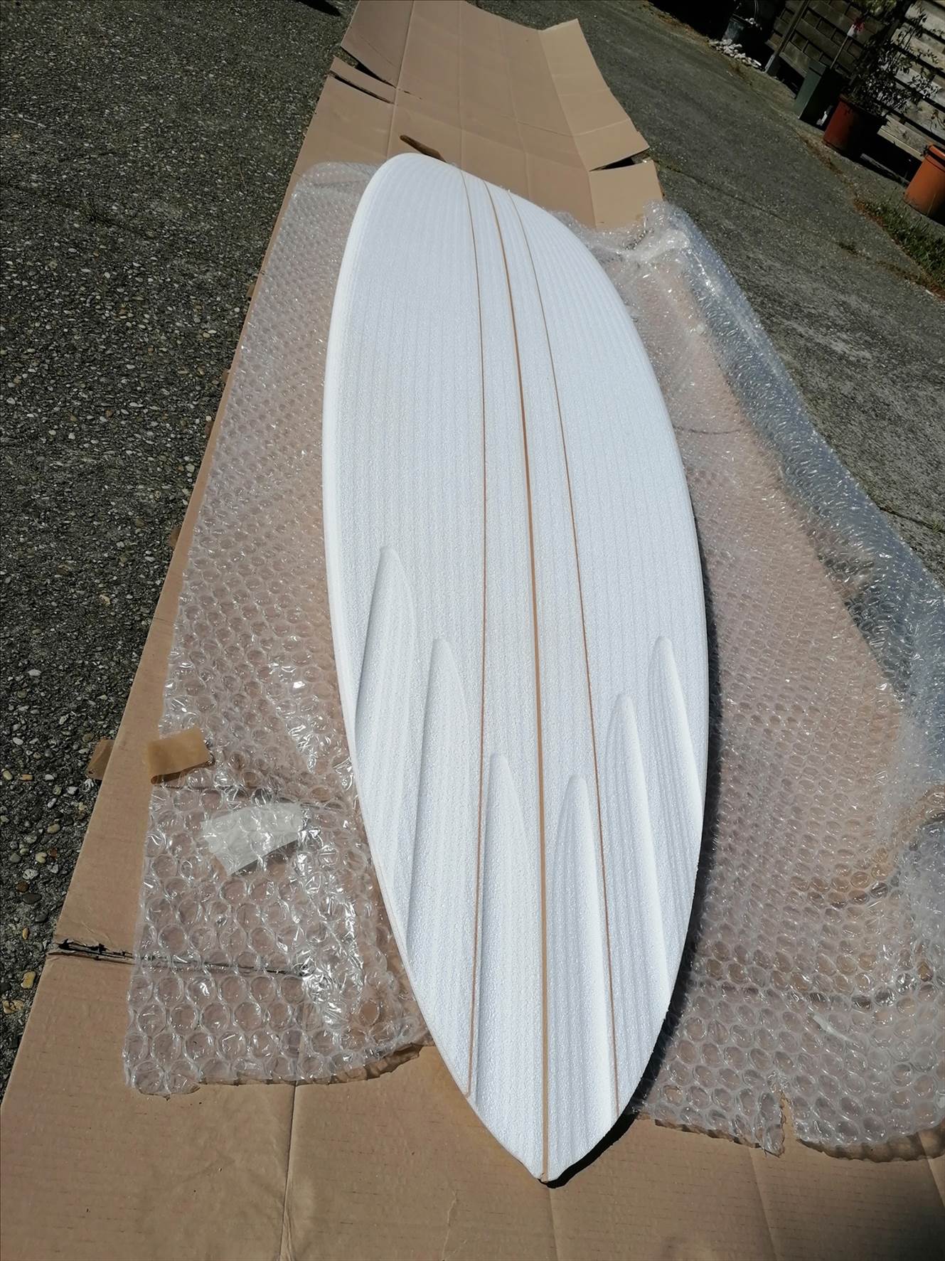 Tail channel bot