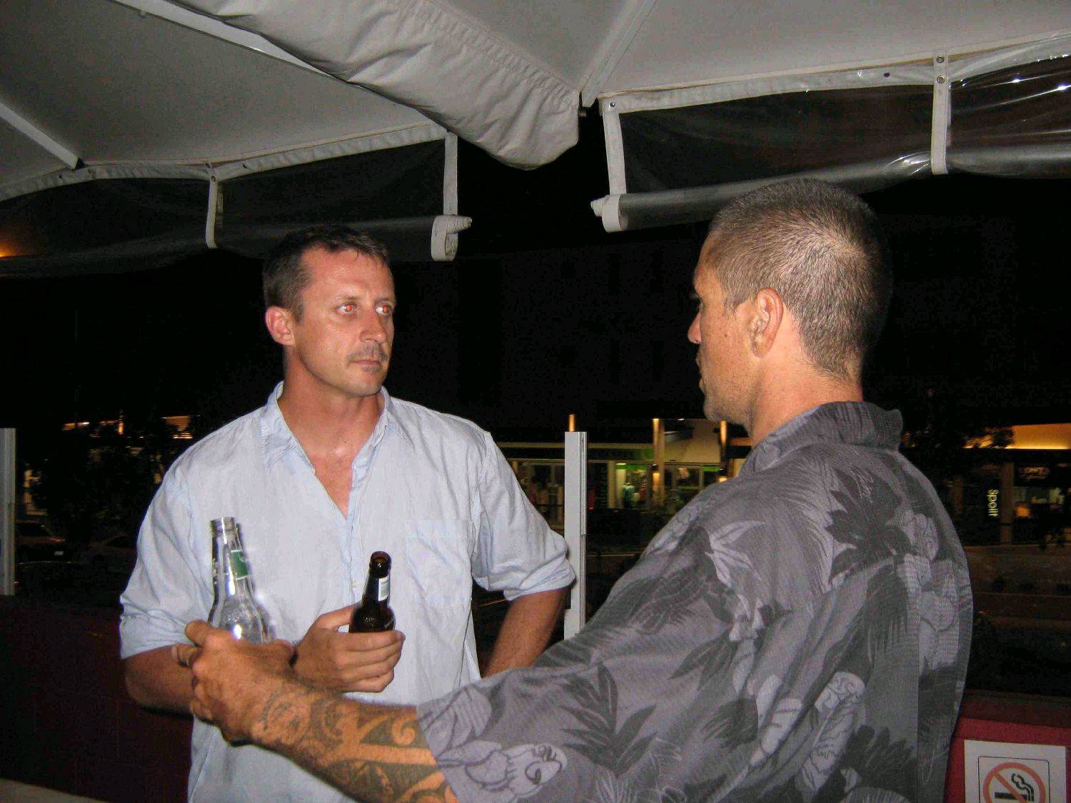 Jono & Woogs