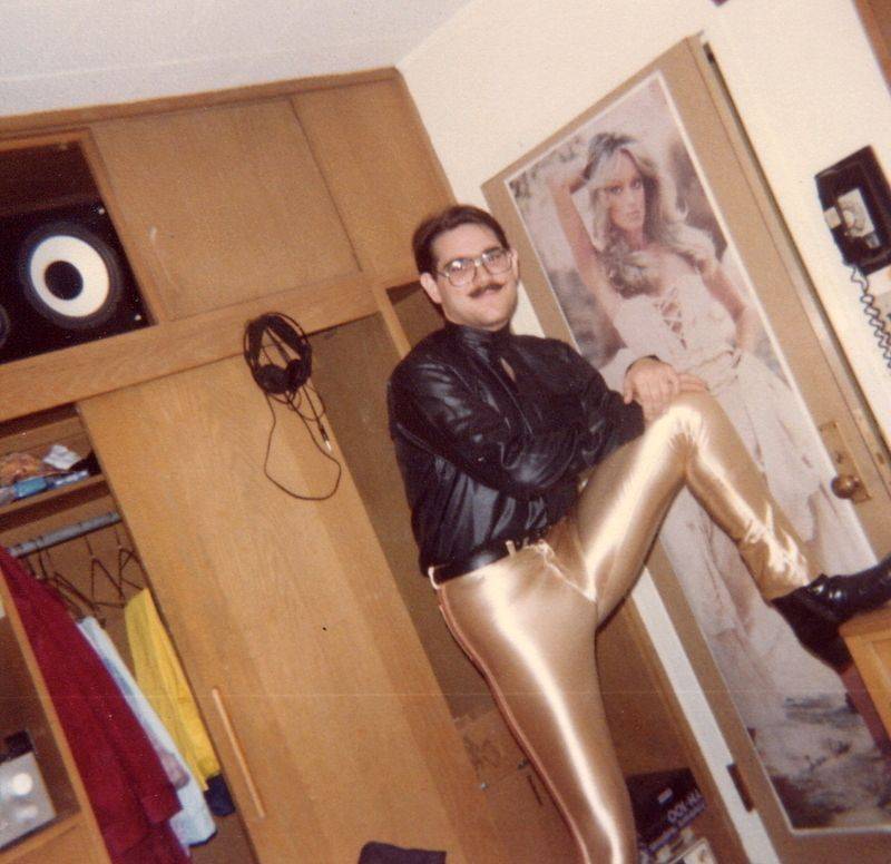 glossy pants
