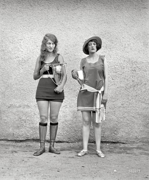 bathing beauties