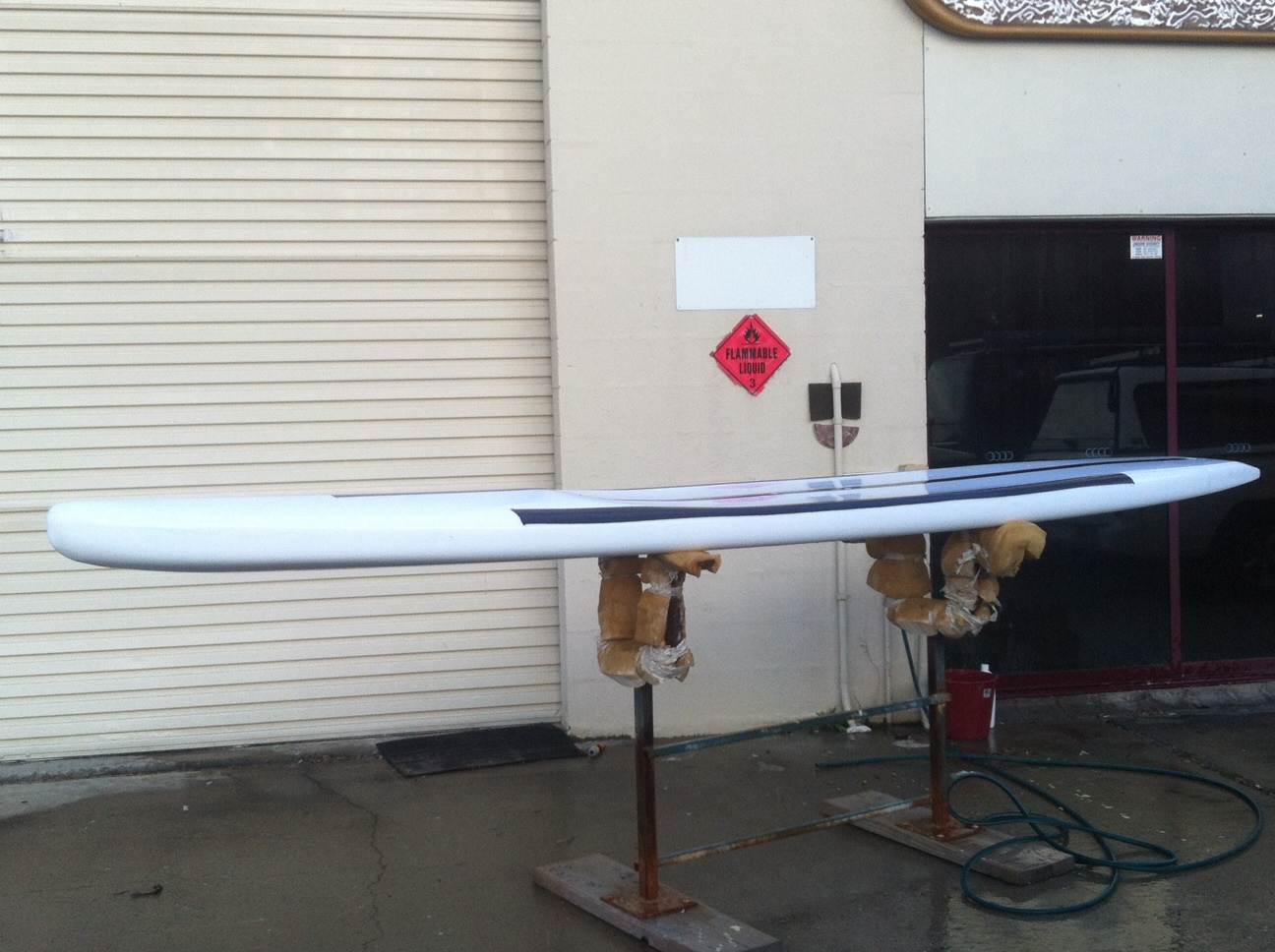 photo1
