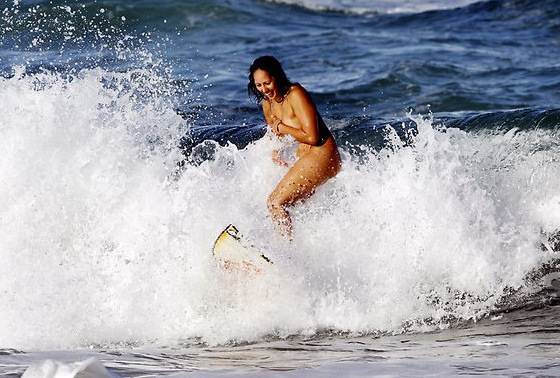 nakedsurfer
