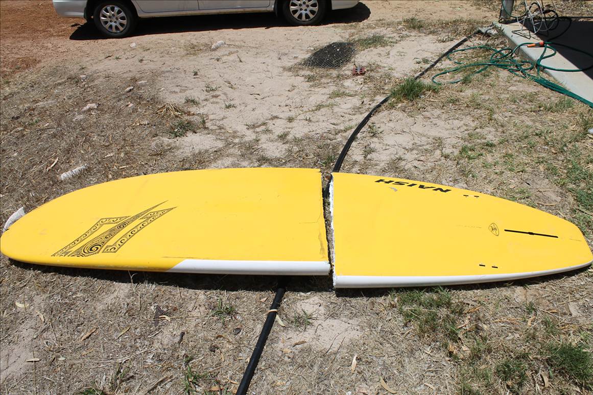 Broken Naish Mana