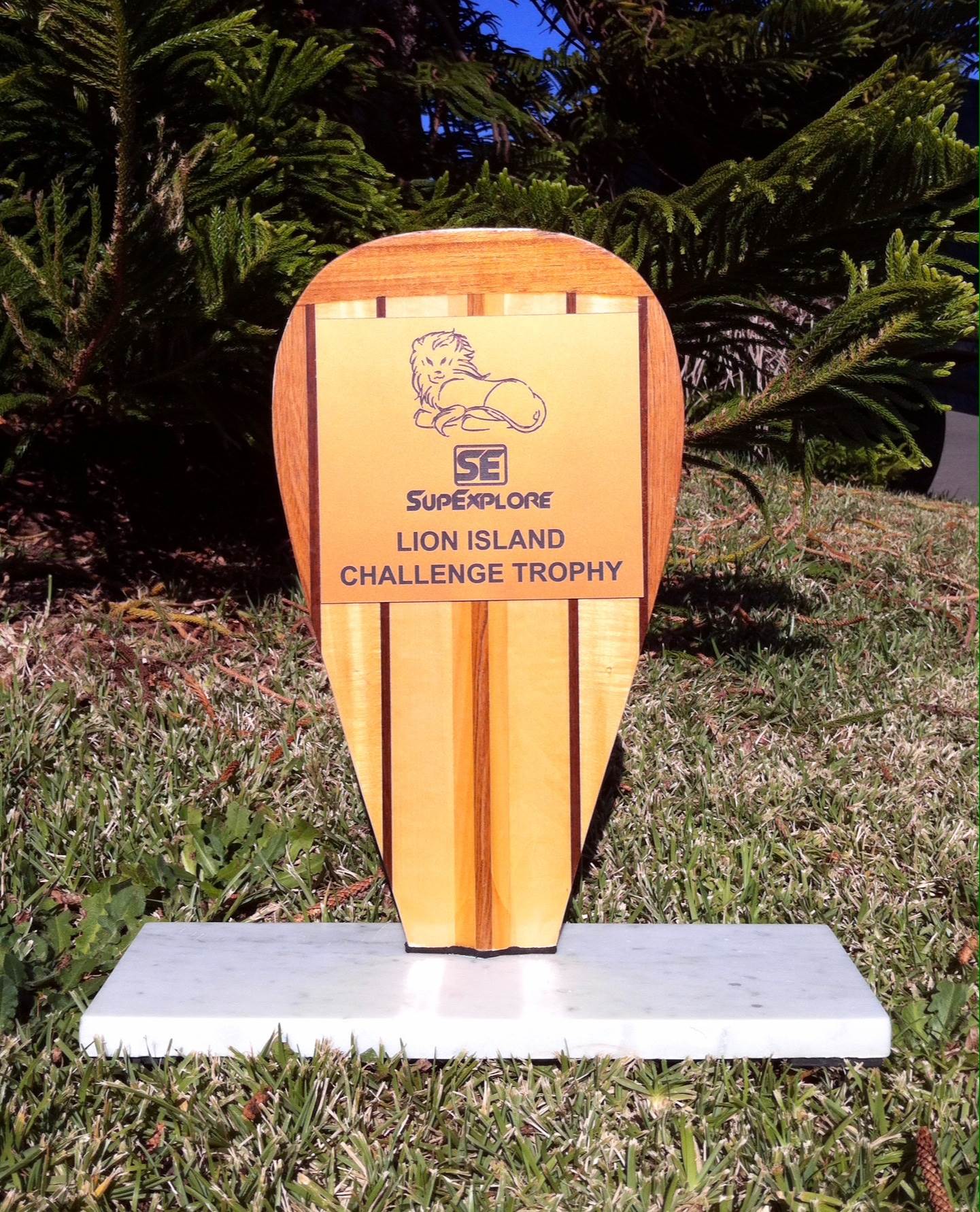 SupExplore Lion Island Challenge Trophy