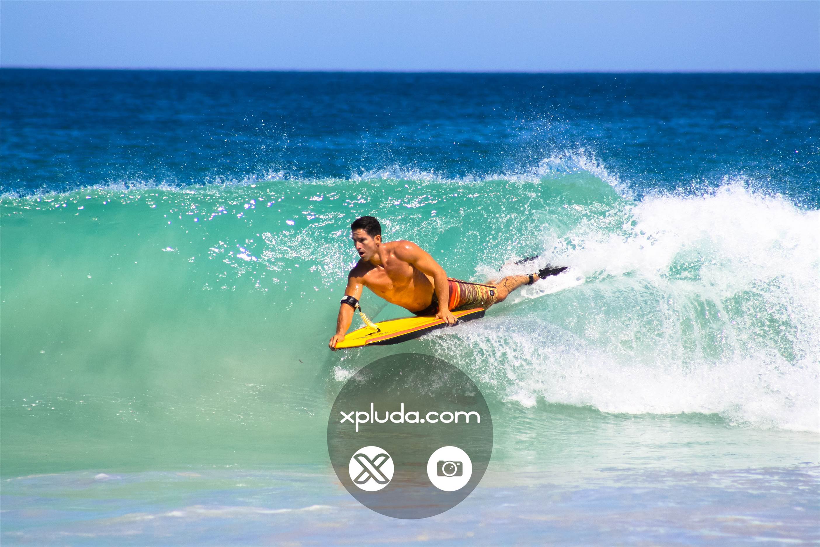 Scarborough Beach - xpluda.com