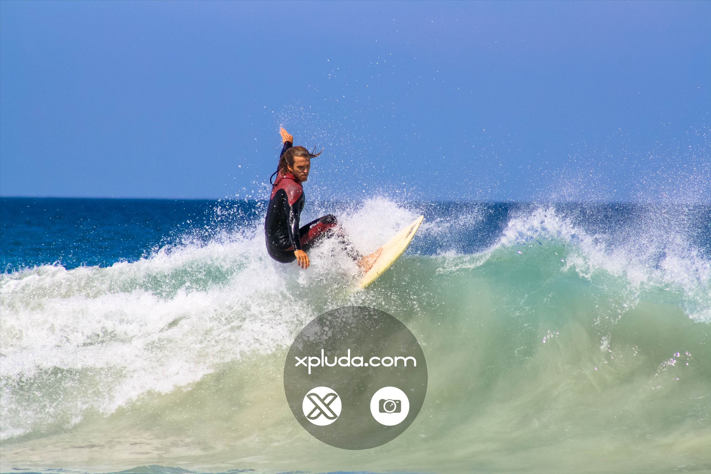 Scarborough Beach - xpluda.com