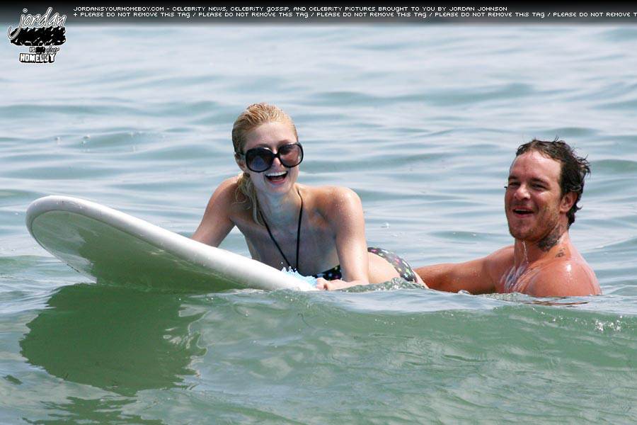 1paris-hilton-018