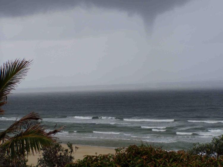 WATER SPOUT