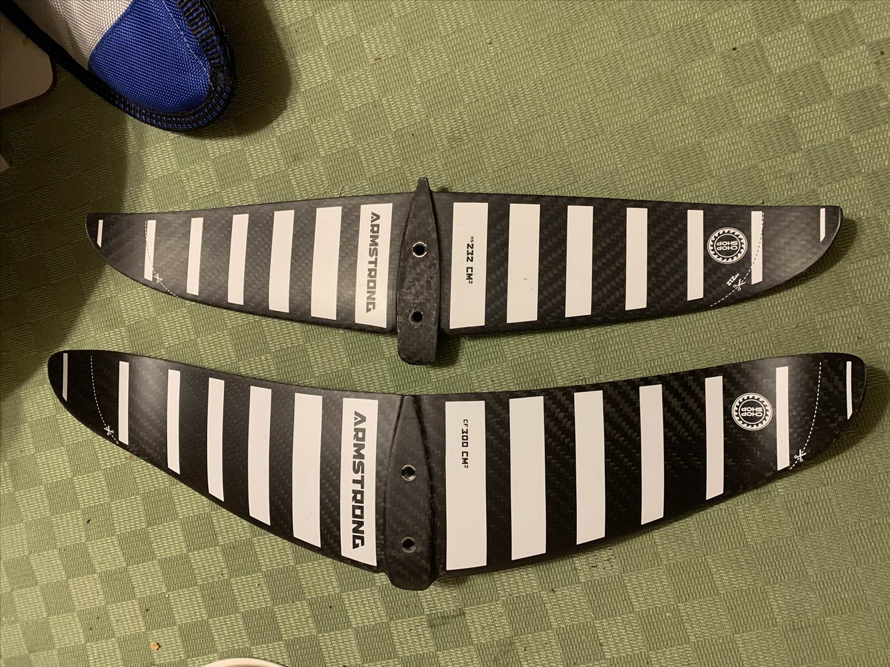 Armstrong Stab 300 vs 232