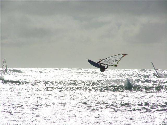 Jumping Peli