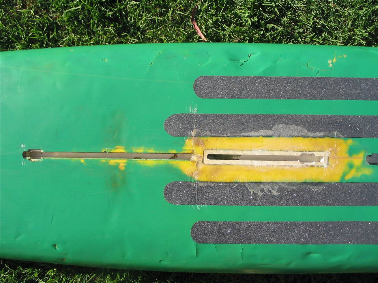 My 90s model speed board. Looks crap but goes well