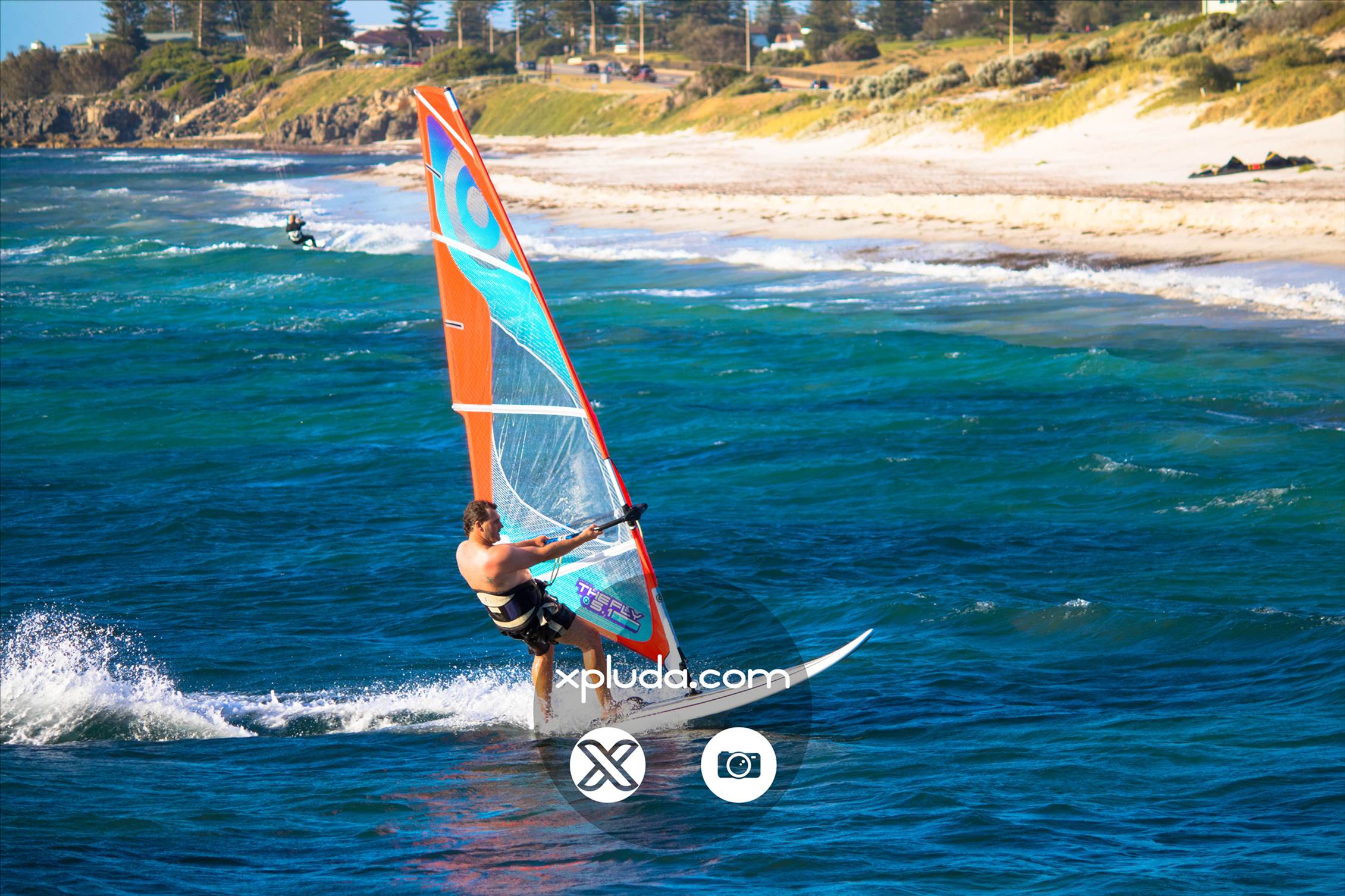 25/11/2015 - Cottesloe Beach - xpluda.com