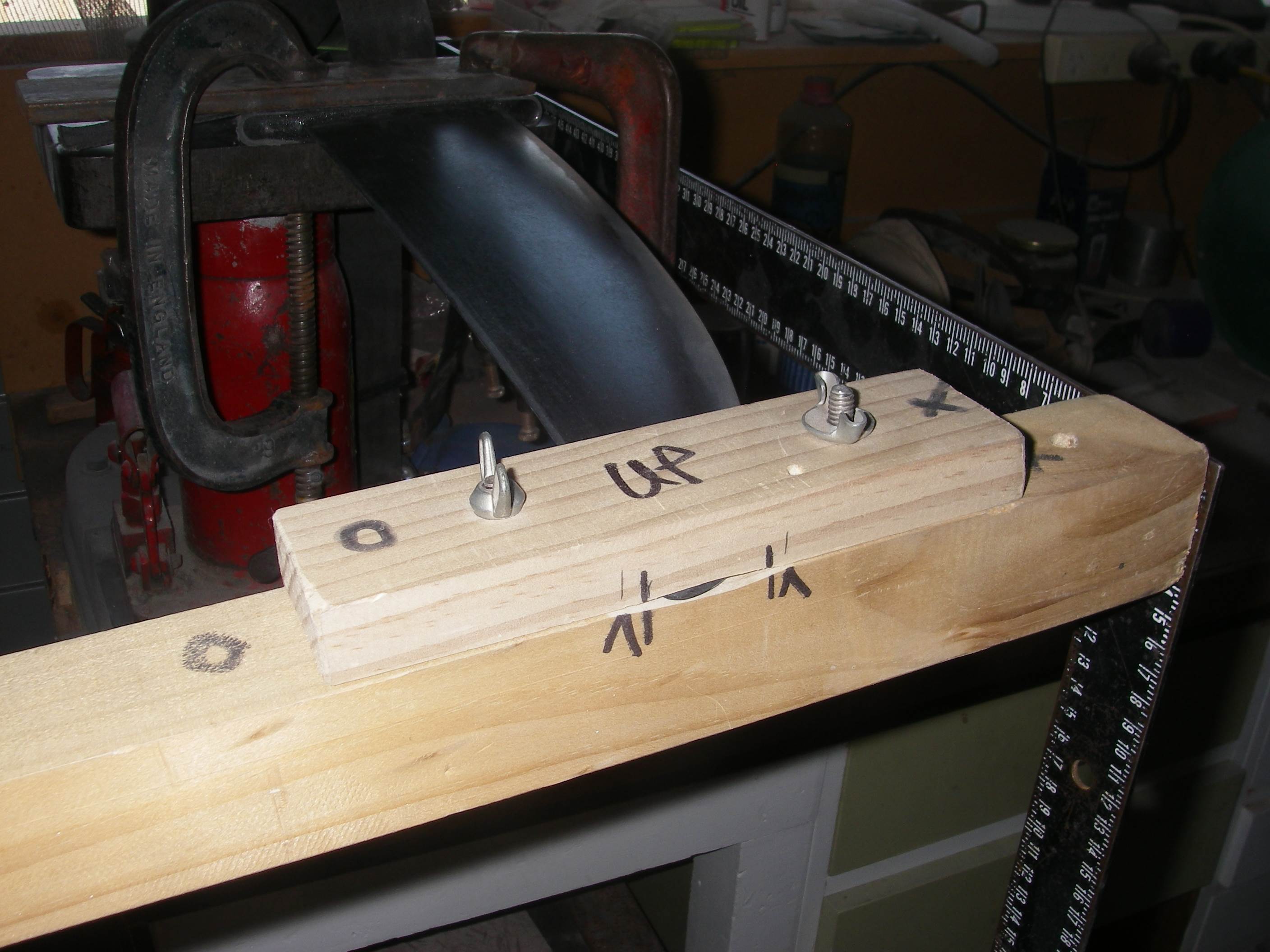 fin molds bend tests