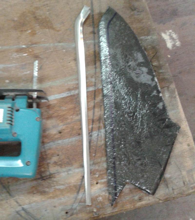 fin cut out