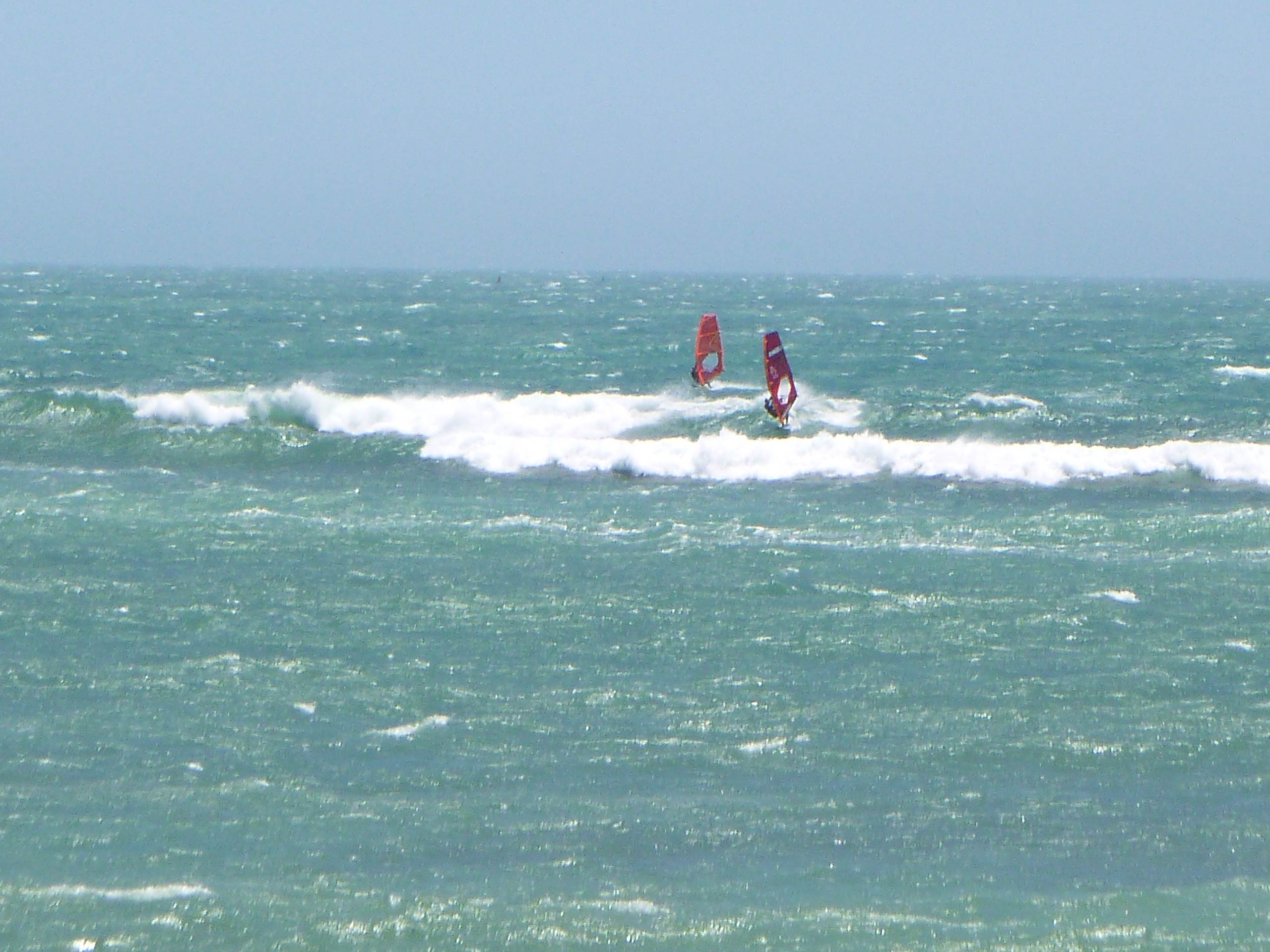 30 to 40 KNots