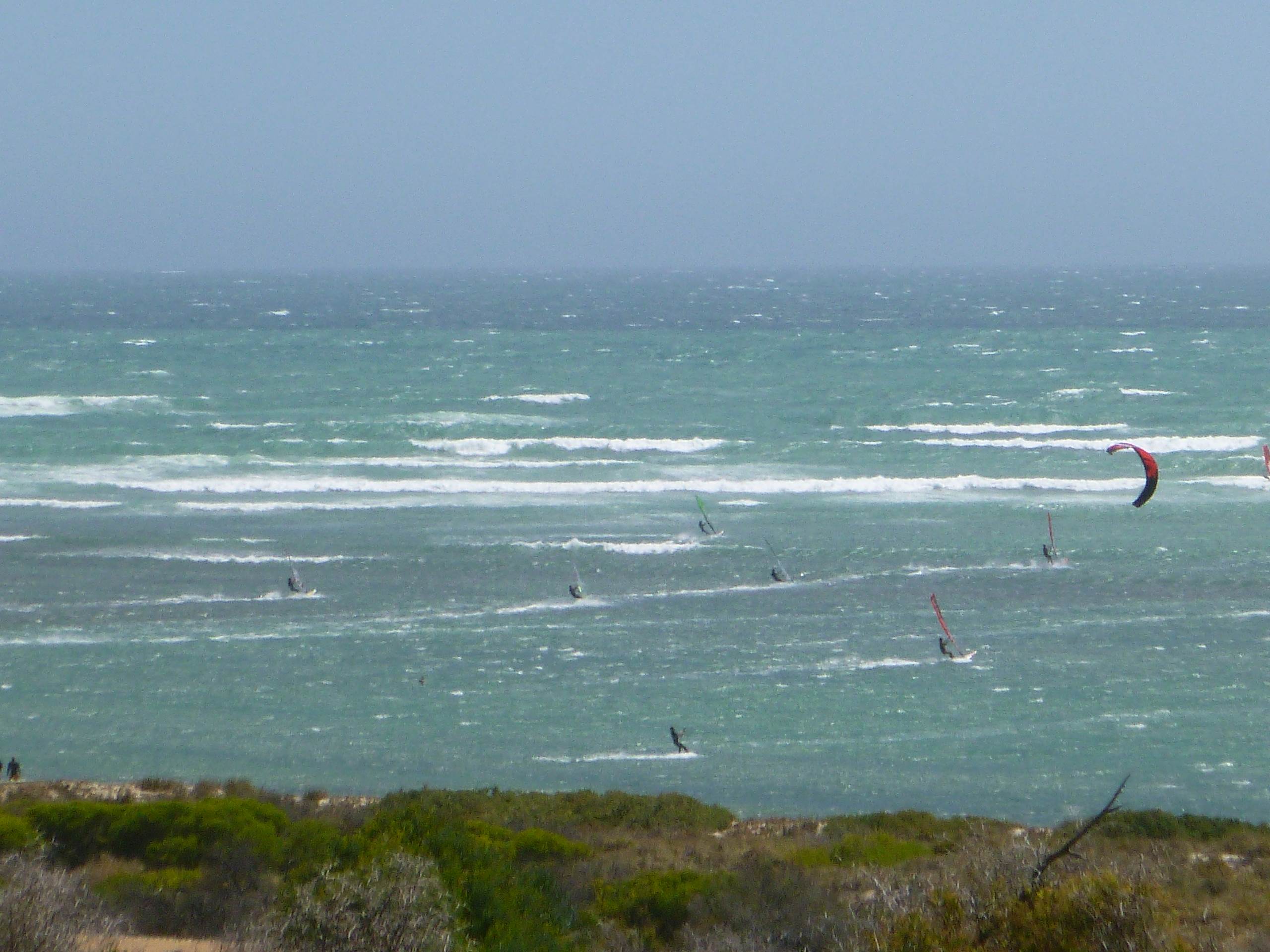 30 to 40 KNots