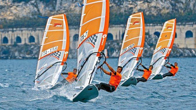 Surf Connect Windsurfing
