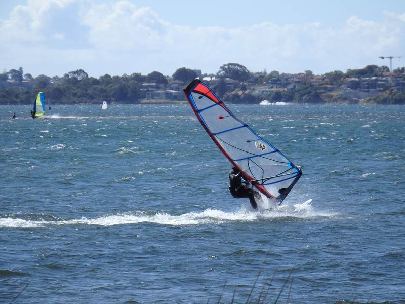 17-27knts arvo