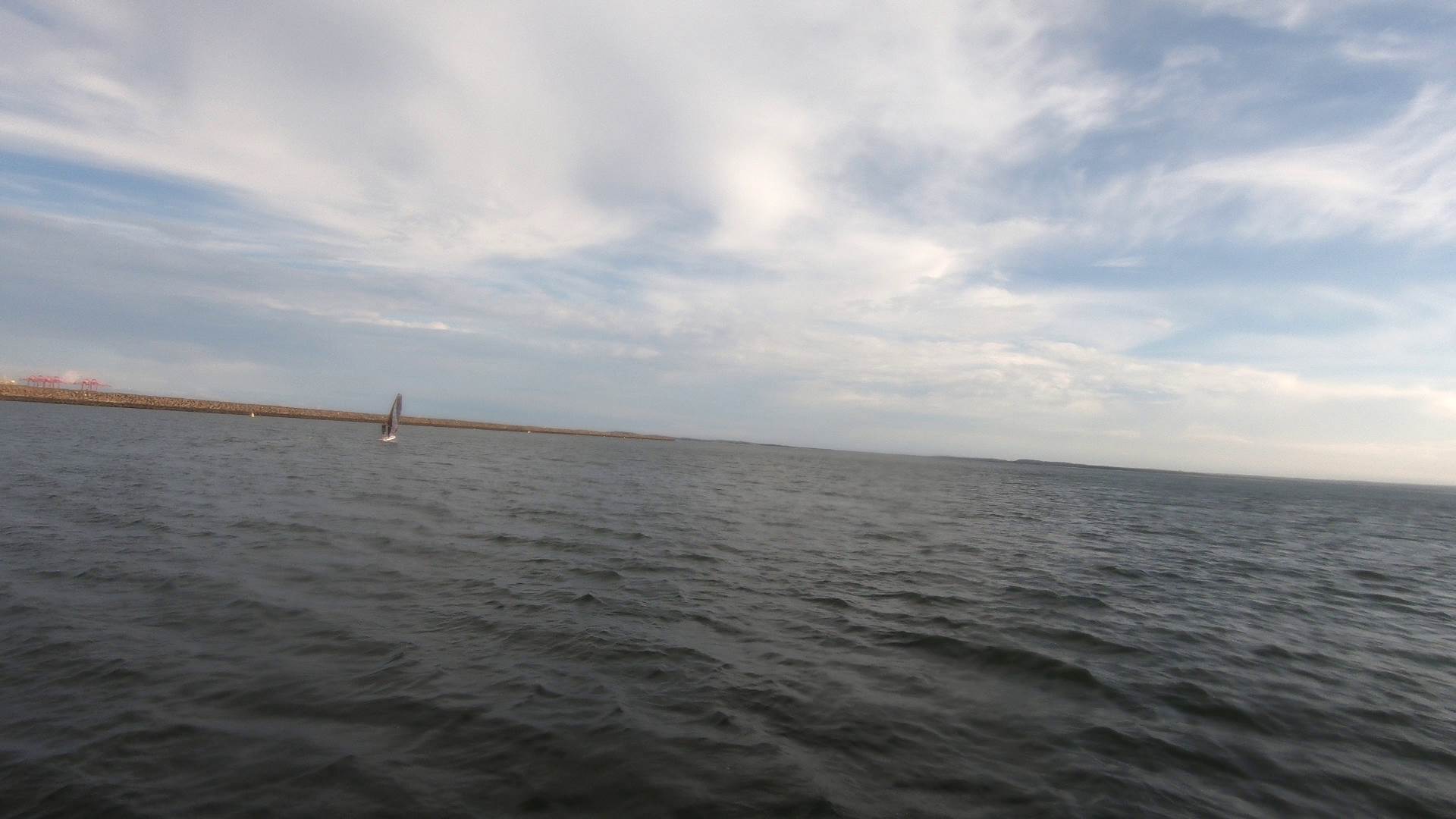WindFoiling with Friends