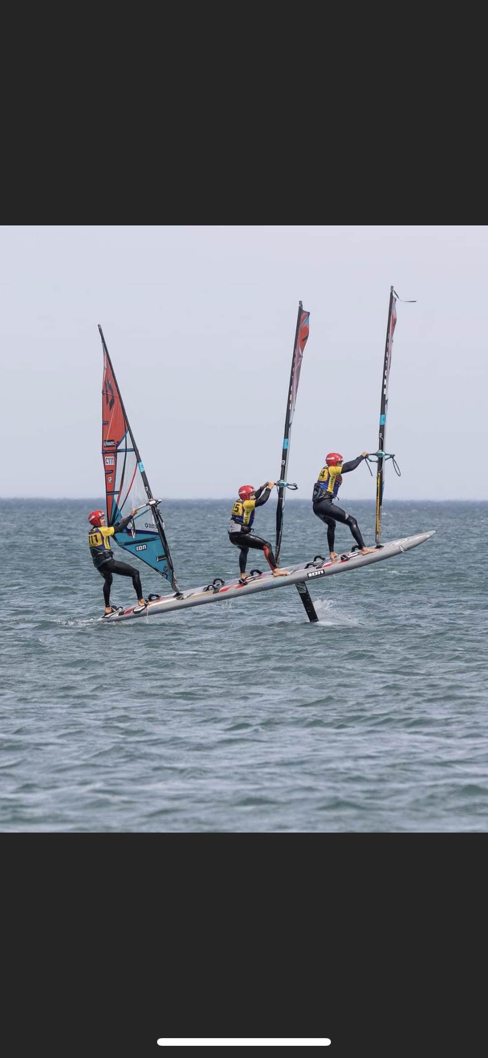 Tridem foiling