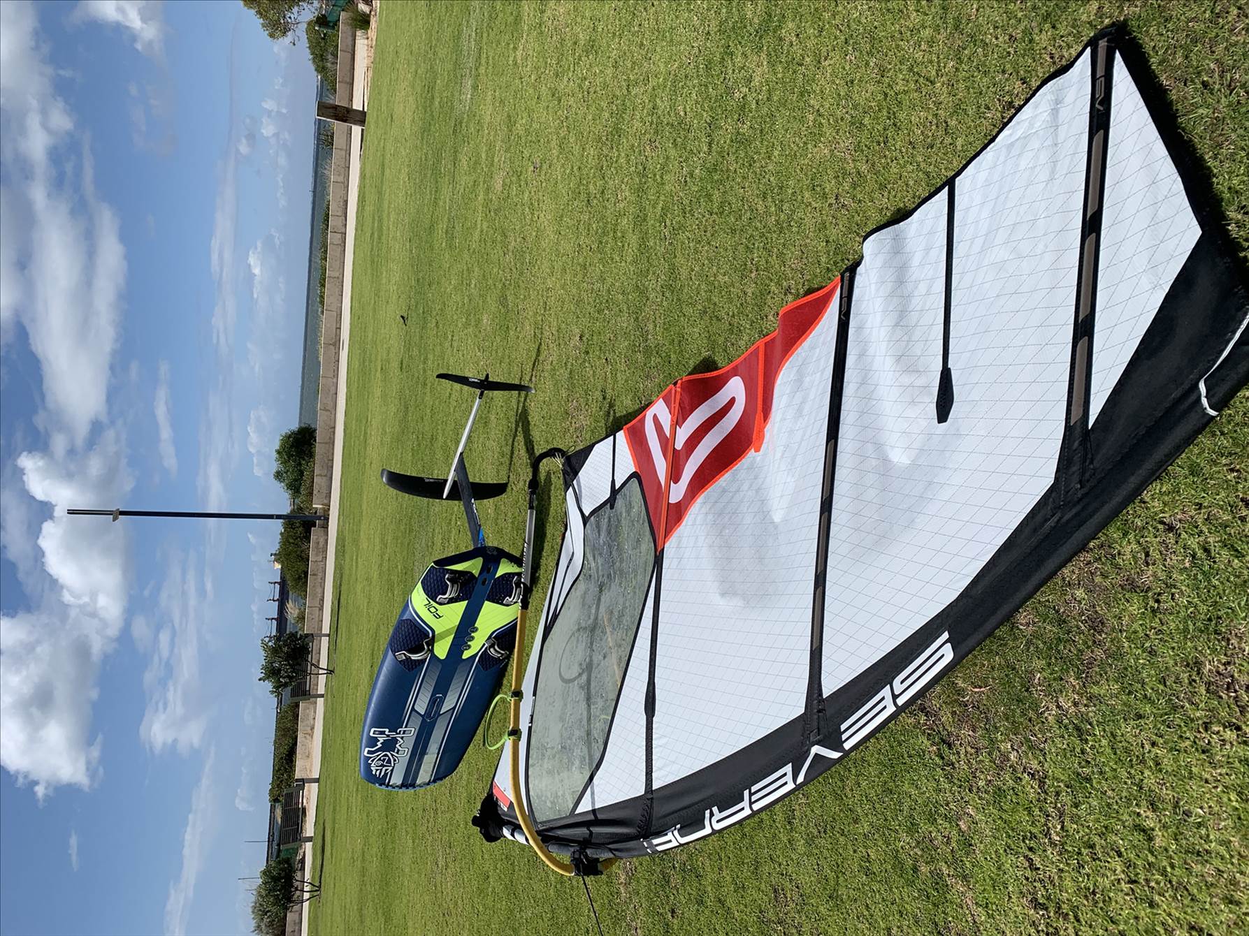 WindFoiling