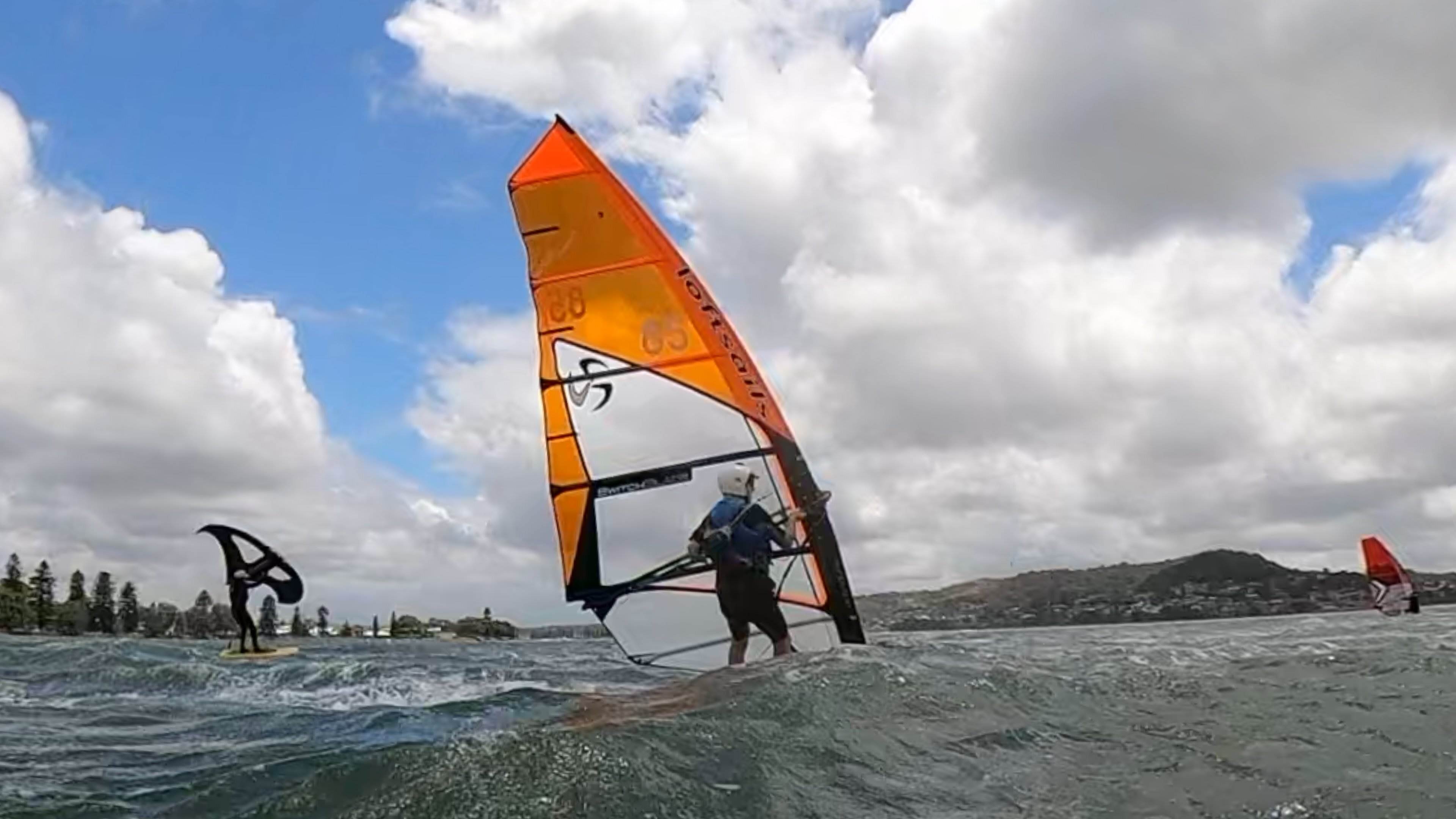 R1 Ian Knee High Swell GS020227