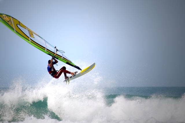 SHQ Cup Inlet & Wave