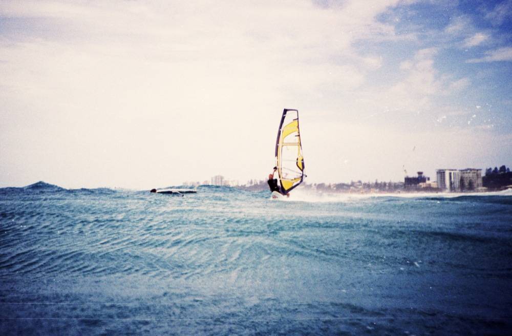 SEQ Wavesailing sign on day
