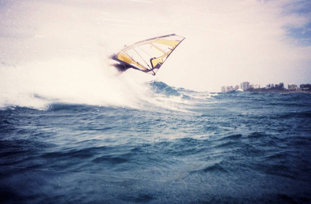 SEQ Wavesailing sign on day