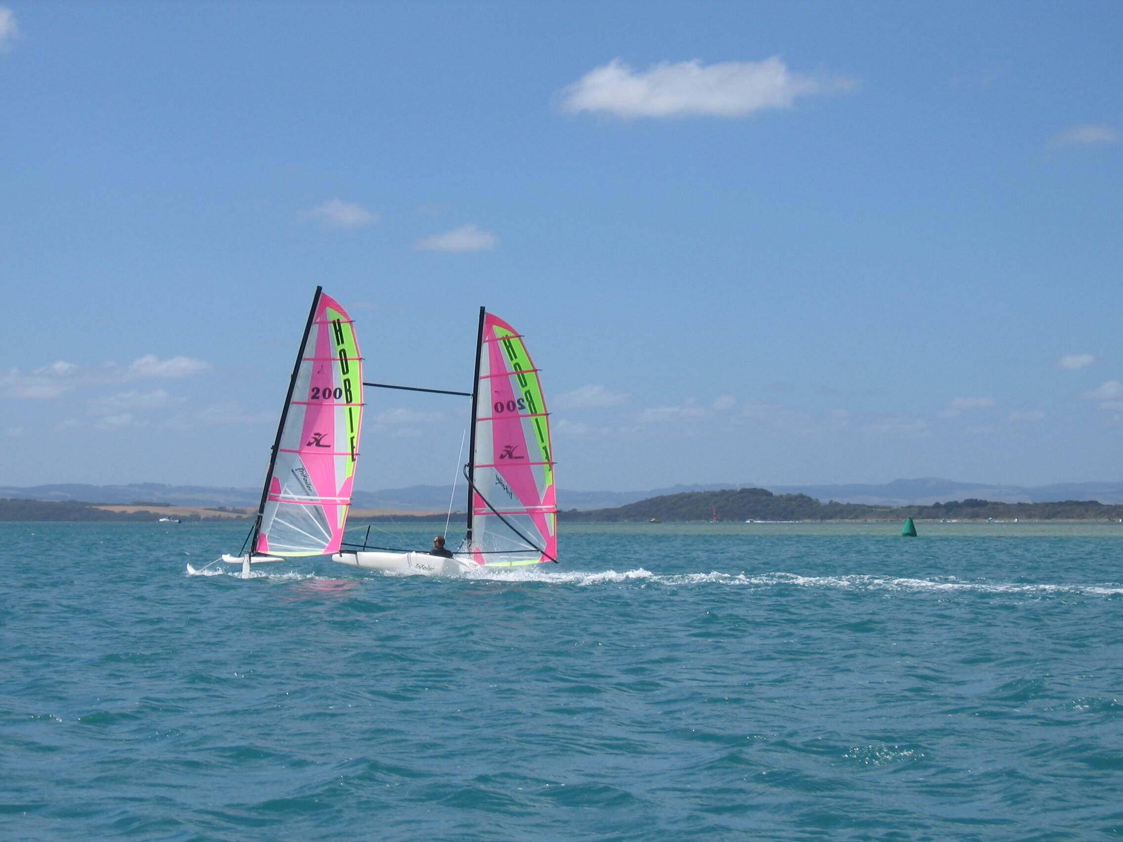 03 8-10 knots. Not enough to foil