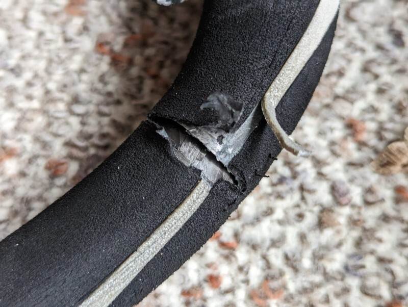 Chinook boom broken