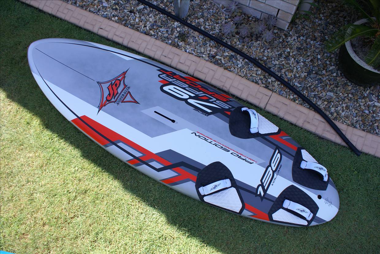 SuperSport 136