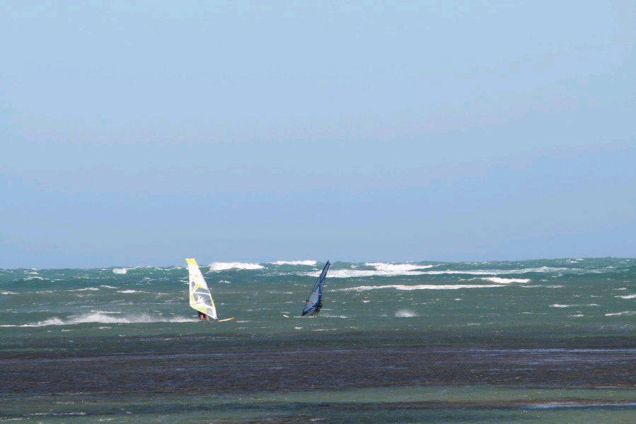25+knot SE
