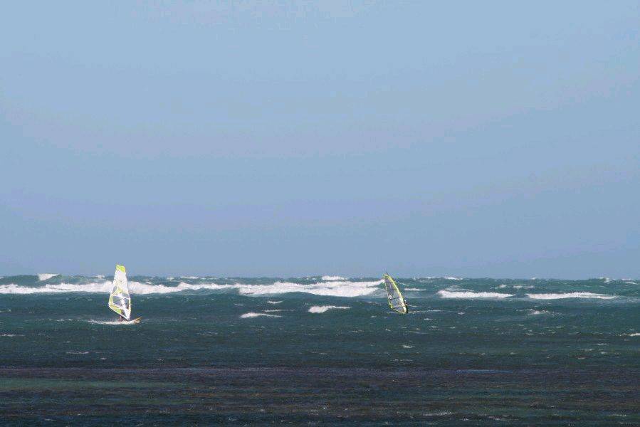 25+knot SE