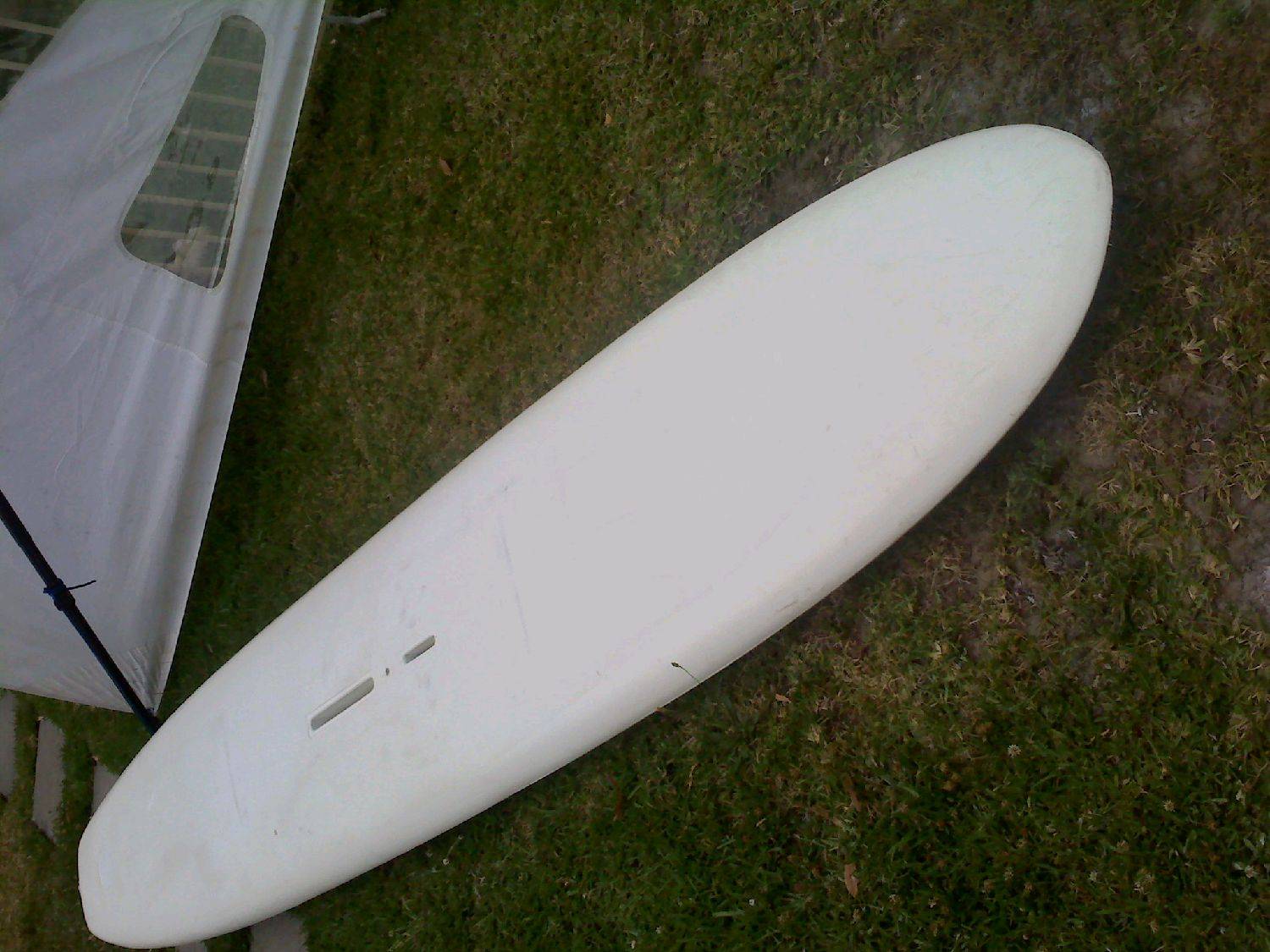 old winsurfer - missing centreboard
