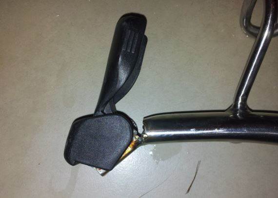 broken 3rd bar on harness