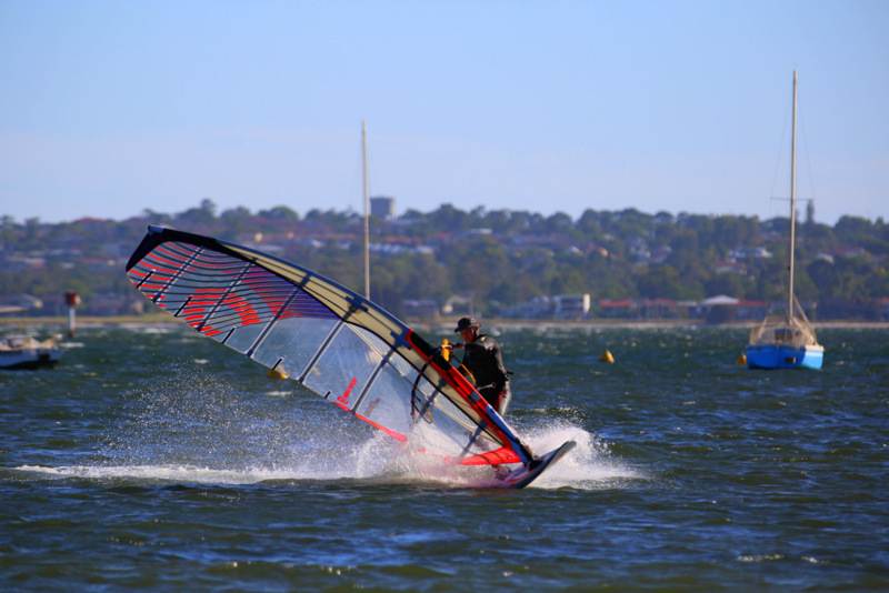 Wed slalom racing